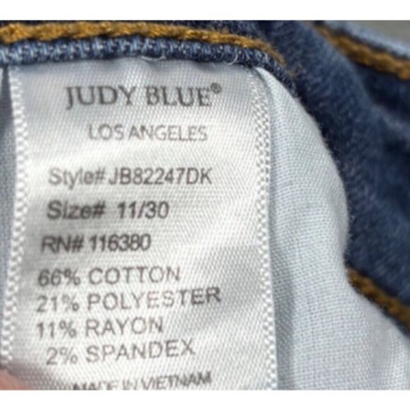 Judy Blue‎ Womens Skinny Fit Crop Jeans Size 11/30 Frayed Hem Stretch Denim - Picture 4 of 5